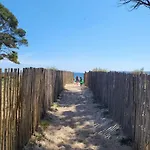 T2 , Beautiful View In Near Hyères