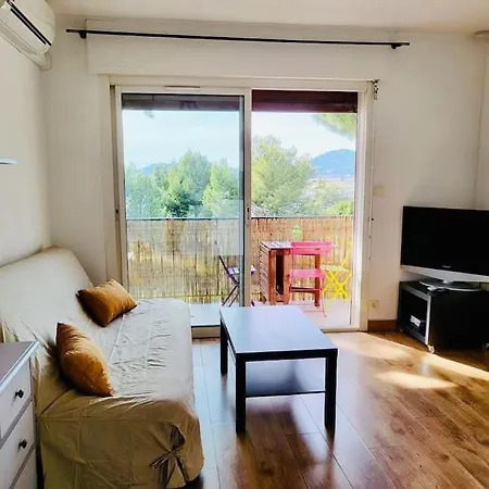 T2 , Beautiful View In Near Appartement Hyères